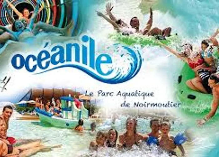 Convivial à Avec Piscine Partagée Hébergement de vacances
