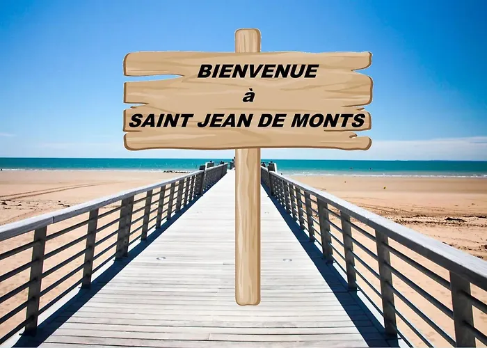 Convivial à Avec Piscine Partagée *