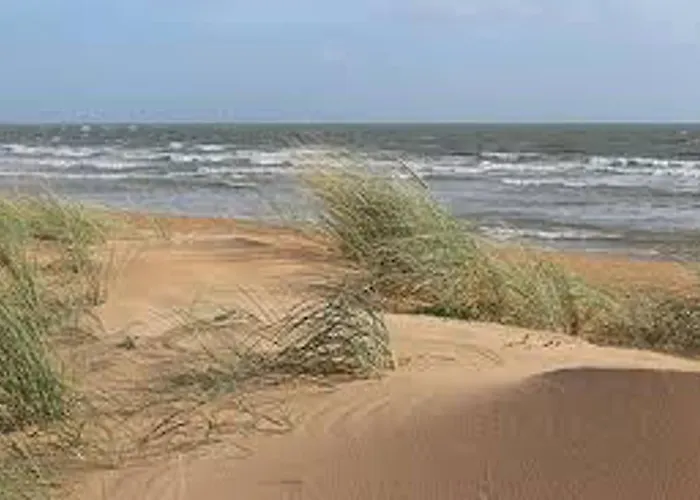 Convivial à Avec Piscine Partagée